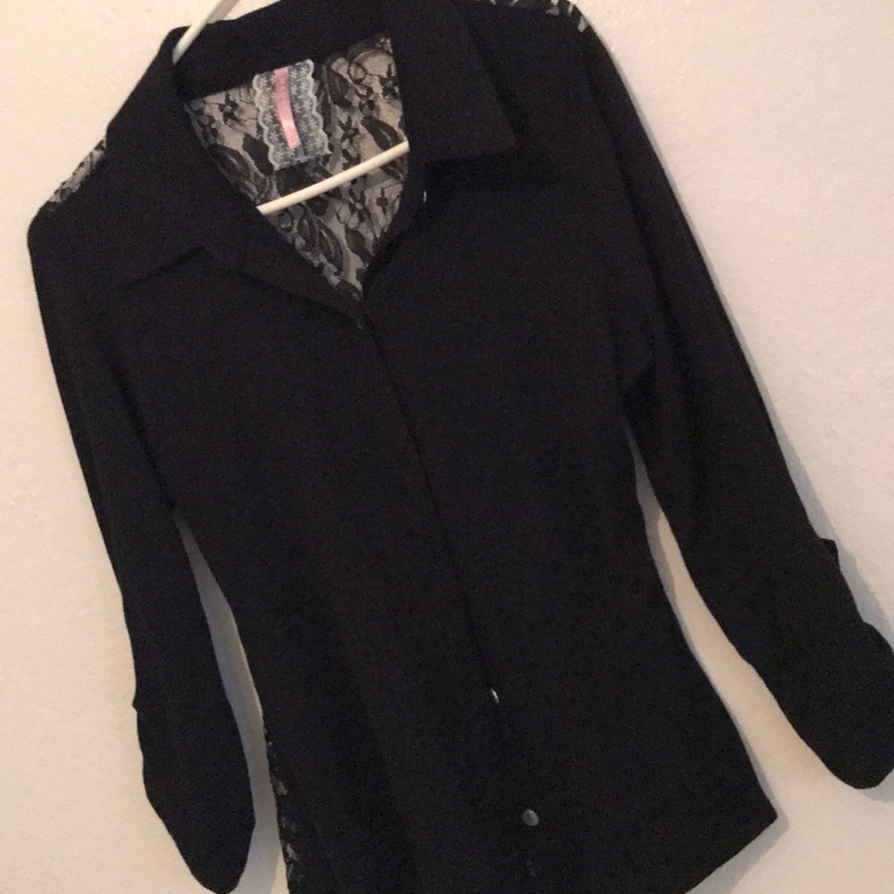 Button down shit black